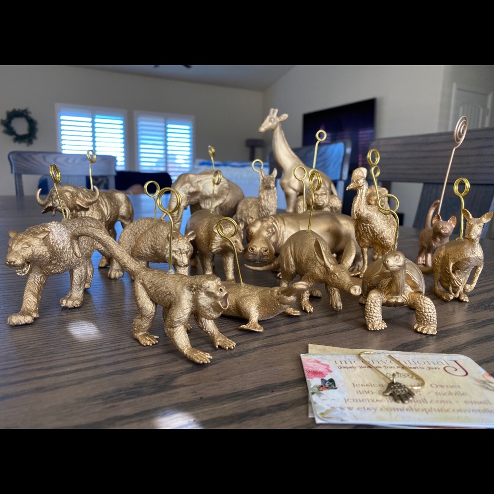 Animal Wedding table card holder